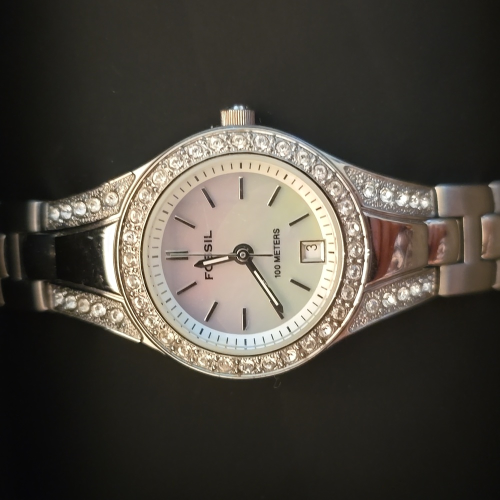 Fossil wristwatch